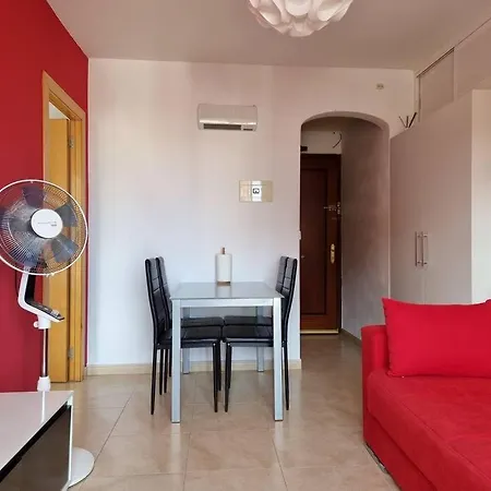 A 120 Metros De La Playa Apartment Sant Salvador