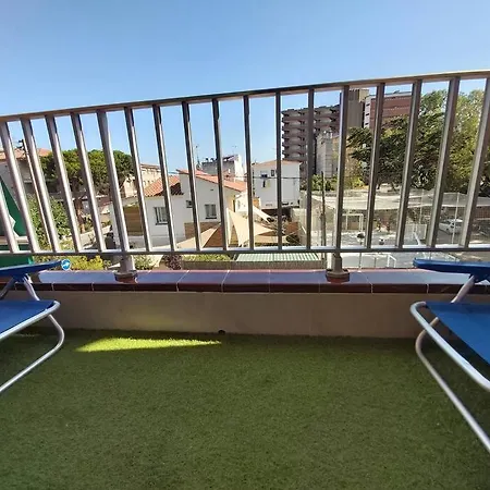 A 120 Metros De La Playa Apartment